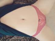 Panties On/Off (F/18) 