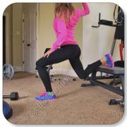 This Woman Is 46 Years Old (Instagram: Cttchickentuna)