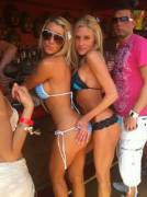 Poolside + Bonus Creeper