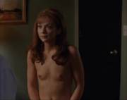 Emily Kinney (Xpost Celebs)