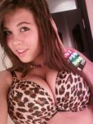 Huge Knockers Pushed All The Way Up (X-Post R/Bombshellbra)