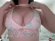 My First Gi(F). Take It Easy On Me. ;)