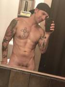 Anyone Like Guys With Tattoos?