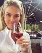 Norway´s Favorite Snow Bunny Silje Norendal