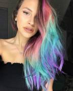 Kyvanni Tavarez [X-Post /R/Sexyhair]