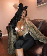 Showing Of That Cleavage