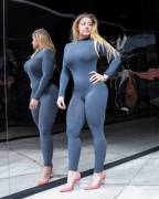 Mia Sand (Via /R/Hardbodies) [Mic]