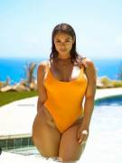 Ass So Fat That You Could See It From The Front