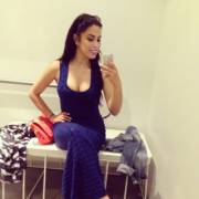 Hand On Hip (X-Post From Realgirls)