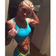 Ig @Mrs__Badassphysique