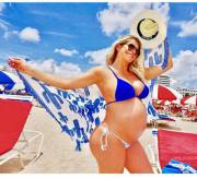 Instagram's @Karinabacchi