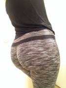 After A Quick Workout. I Love These Leggings, They're So Simple But Fun!