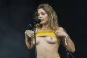 Tove Lo Flashes Crowd At Tinderbox In Denmark
