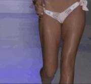 Daniela Lopez Being Sexy On The Runway (X-Post From R/Onstagegw)