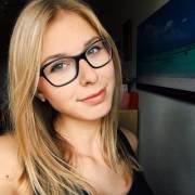 [Found] My Friends Told Me I Look Like Blair Williams