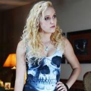 [Request] Maika Monroe