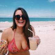 [Ig] Some Hot College Girls For Your Thursday Enjoyment