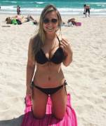 [Ig] Nice Blonde With Some Curves