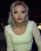 [Ig] A Very Tight Fitting Top