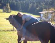 [Ig] You Gotta Love A Girl That Knows How To Ride