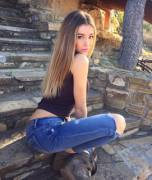 Cute Girl, Tight Jeans