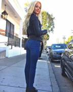 Elsa Jean (X-Post /R/Modelsgonemild)