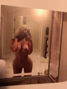 Kim Kardashian Black Bar Pic Uncensored