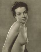 Bedroom Eyes Photographed By John Everard (C.1940'S)