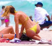 Candice Swanepoel, Her Booty Is In It's Natural Habitat