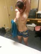 My Wife Doesn't Think She's Hot... Help Me Out Here