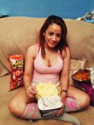 Thick Girl From El Salvador