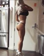 Best Bimbo Pixee Is Only Missing Butt Implants