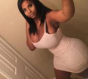 Buxom Beauty [X-Post /R/Bustynonnude]