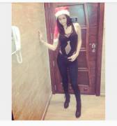 Lebanese Chicks These Days Don't Give A Shit: Here's Jessy Wishing You A Merry Fucking ...