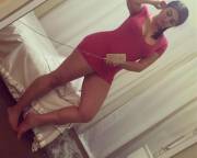 Jiselle Showing Off Her Tits, Thick Legs !