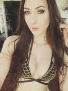 Jekabells So Happy She Went Back To Barista Work