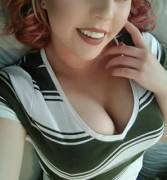 I Love Myself A Plunging Neckline!