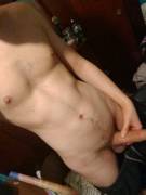 [18M] Any Love For A Slim Guy In A Messy Room? Pm's ~Welcome~ Encouraged