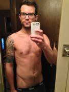 28 [M] Super Self Conscious. What Do You Think?