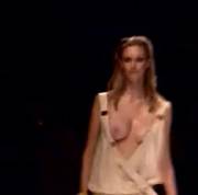 Djosefin Maurer [Alt Angle]