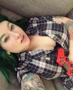 Gaming And New Outfit (X-Post From R/Galdalou)