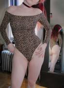 [F]Eline Frisky: Quick Shoot In A Leopard Bodysuit