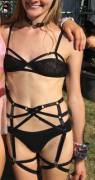 [Selling] I Wore These Panties For A Music Festival This Weekend So They Had Plenty ...
