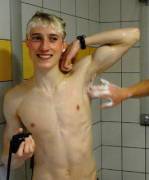 Armpit Getting Washed