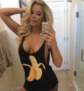 Checking Herself Out (Via /R/Realwhores)