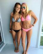 Blonde Says She Gets Dm'ed All The Time, Cant Be For Her Face