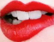 Extreme Close-Up [F][Oc]