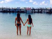 Best Friend Hand Hold