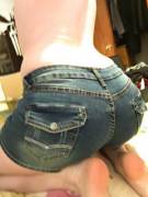 Got Some Shorts That Show Off My Booty!