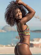 Erika Januza (Album In Comments)